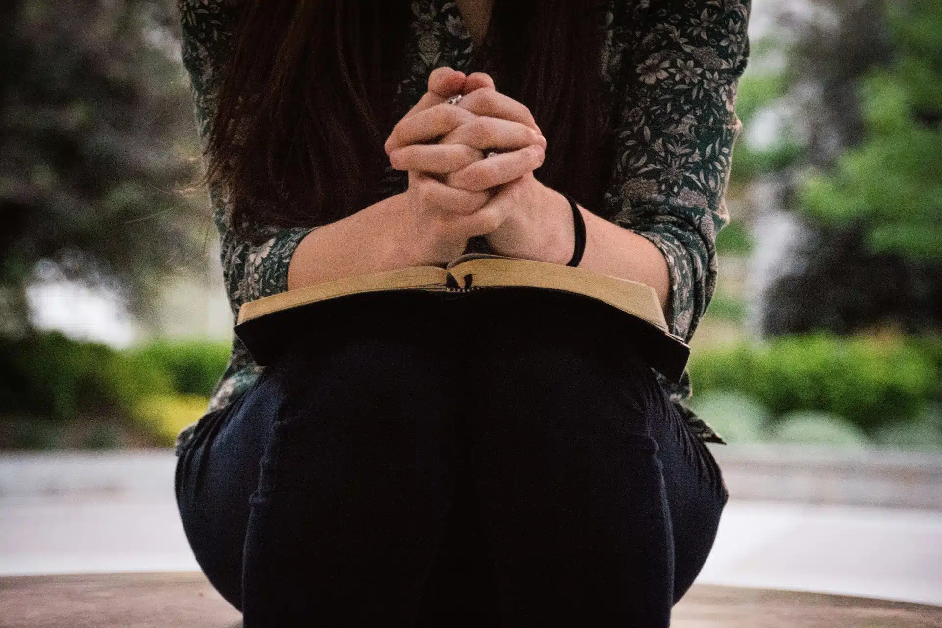 Therapist doing faith-based counseling in Argyle